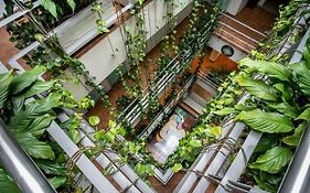 Hotel Picasso Inn